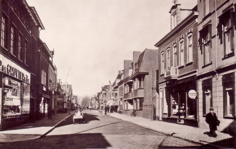 Landstraat rond 1940.jpg